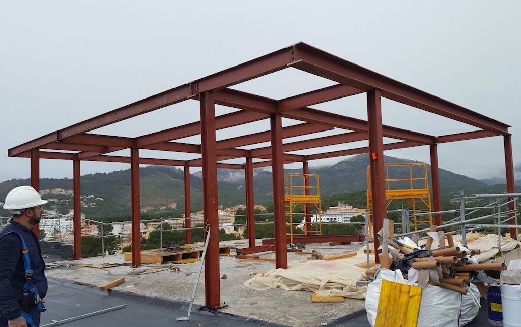 Estructura metálica atornillada Mallorca — CMC Cañellas